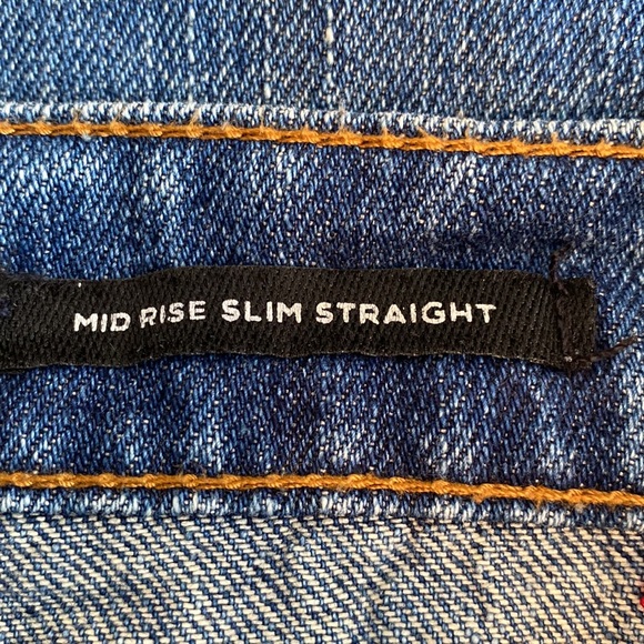 Urban Outfitters BDG mid rise slim straight jeans distressed - Picture 7 of 15